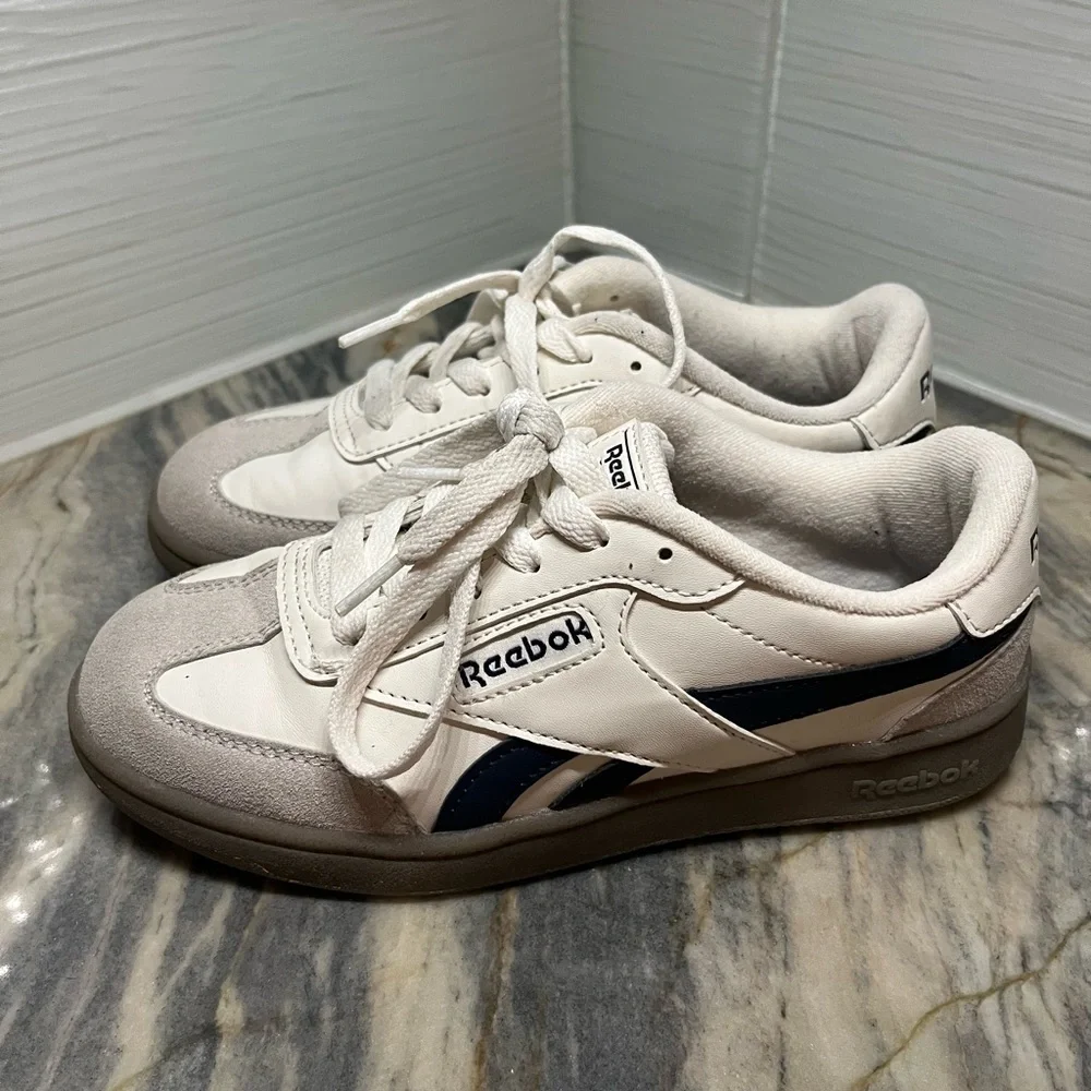 Reebok Galaxy 7 White And Black Low Top Sneakers 2K Kids FFC0092429